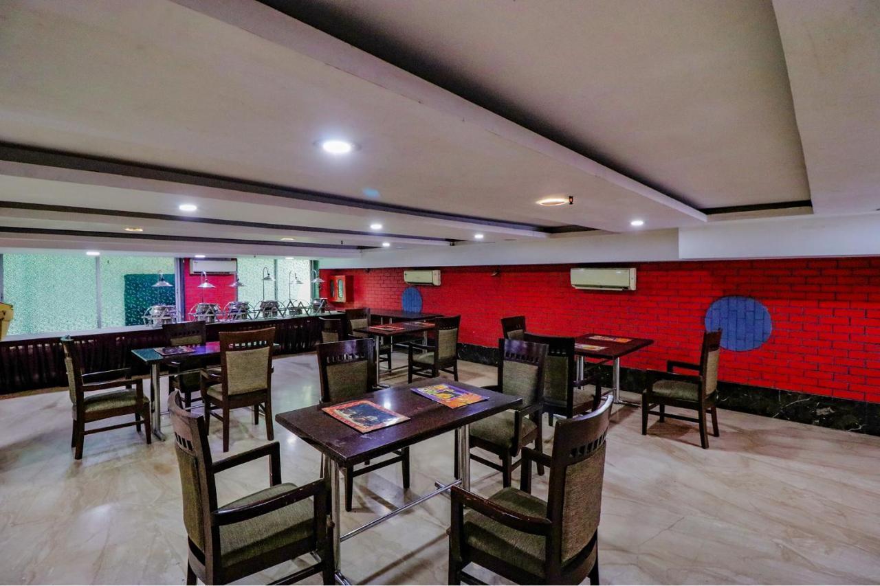 Fabhotel Admire Suites New Delhi Ngoại thất bức ảnh