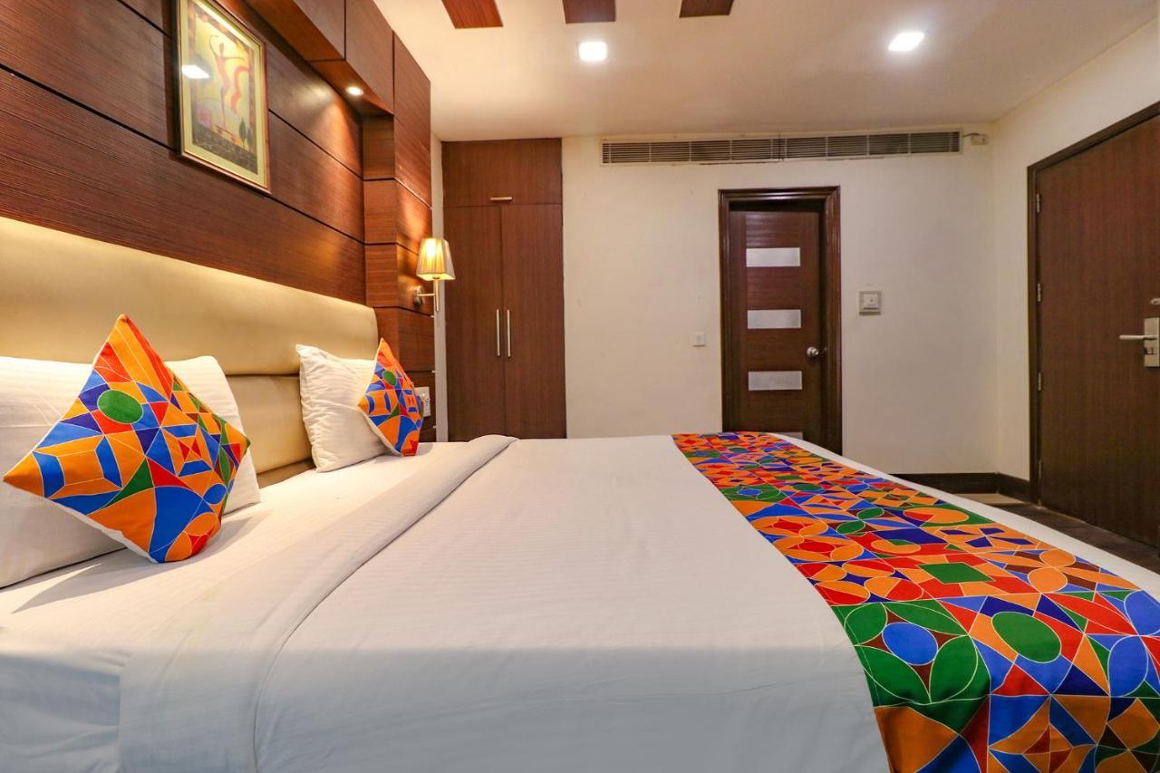 Fabhotel Admire Suites New Delhi Ngoại thất bức ảnh