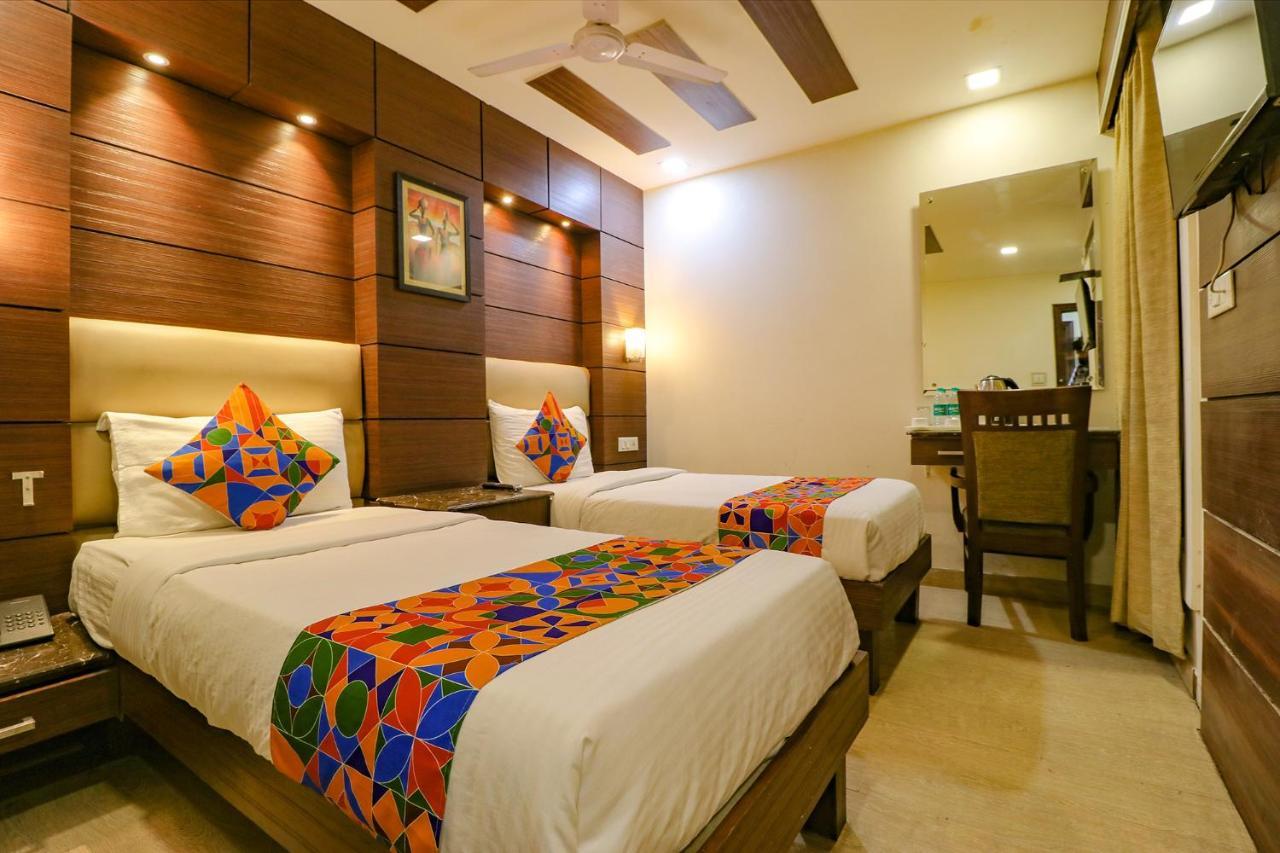 Fabhotel Admire Suites New Delhi Ngoại thất bức ảnh