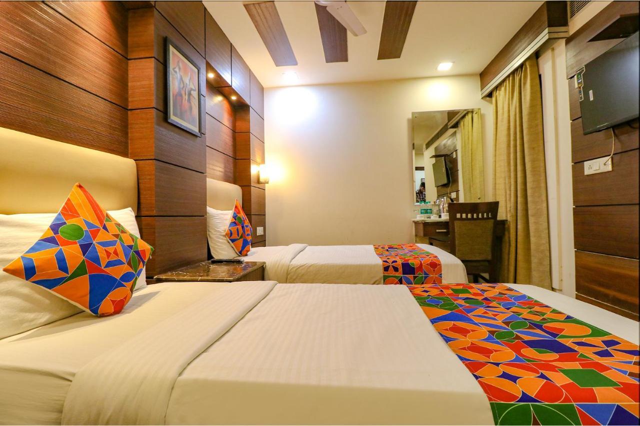 Fabhotel Admire Suites New Delhi Ngoại thất bức ảnh