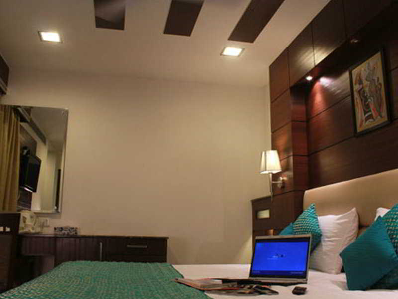 Fabhotel Admire Suites New Delhi Ngoại thất bức ảnh