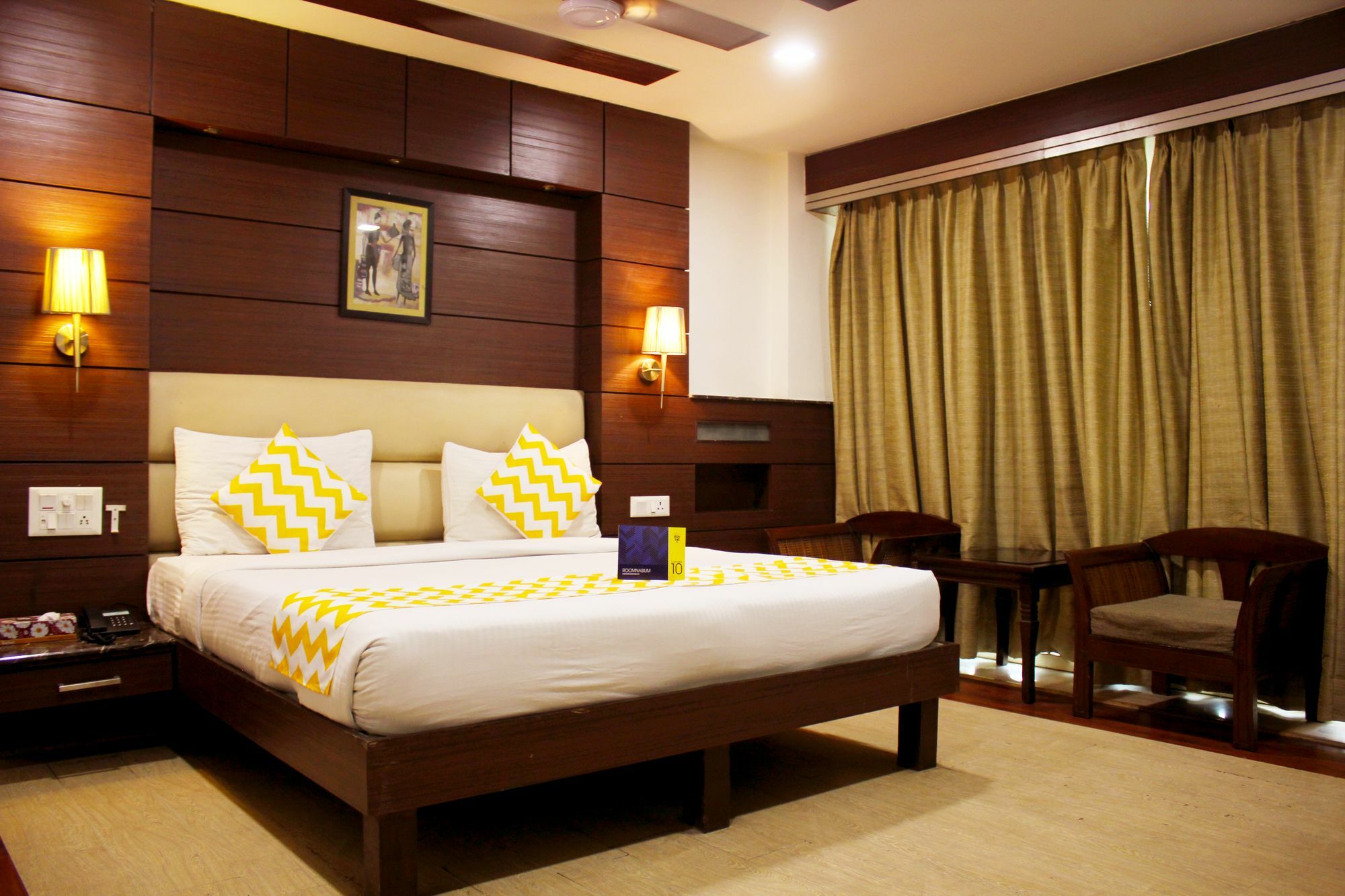 Fabhotel Admire Suites New Delhi Ngoại thất bức ảnh