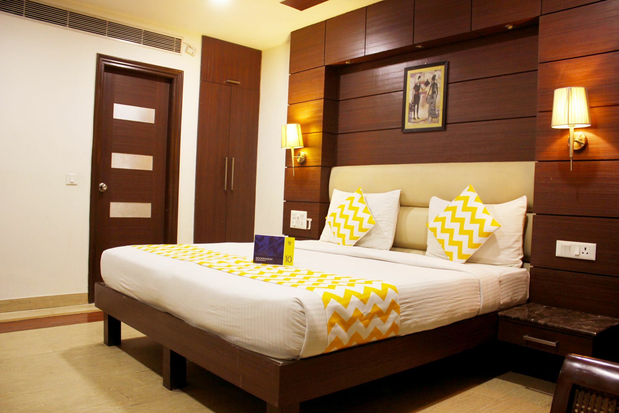 Fabhotel Admire Suites New Delhi Ngoại thất bức ảnh